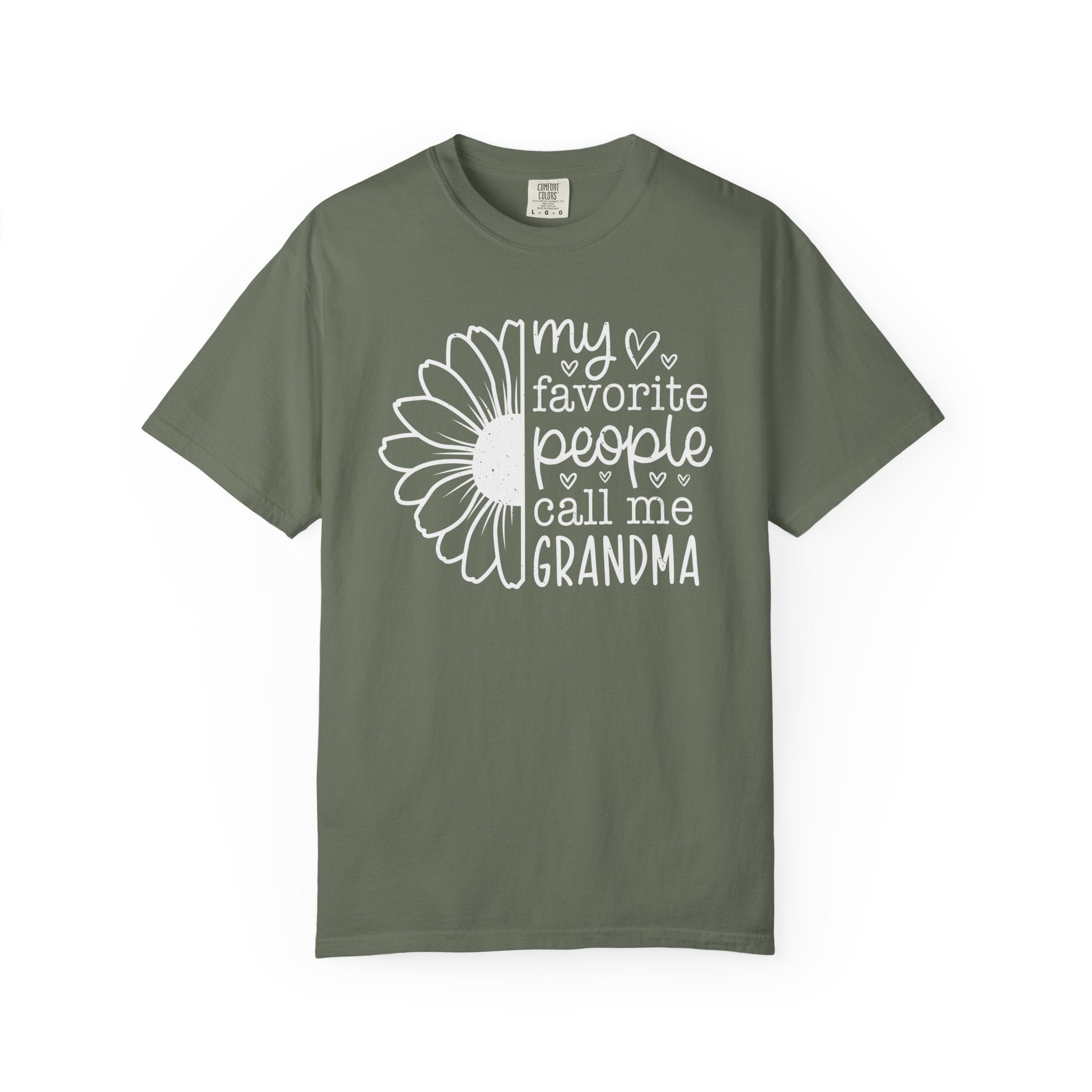 Grandma Graphics T-Shirt - My Favorite People Call Me Grandma | T-Shirt by atgodanddesigns