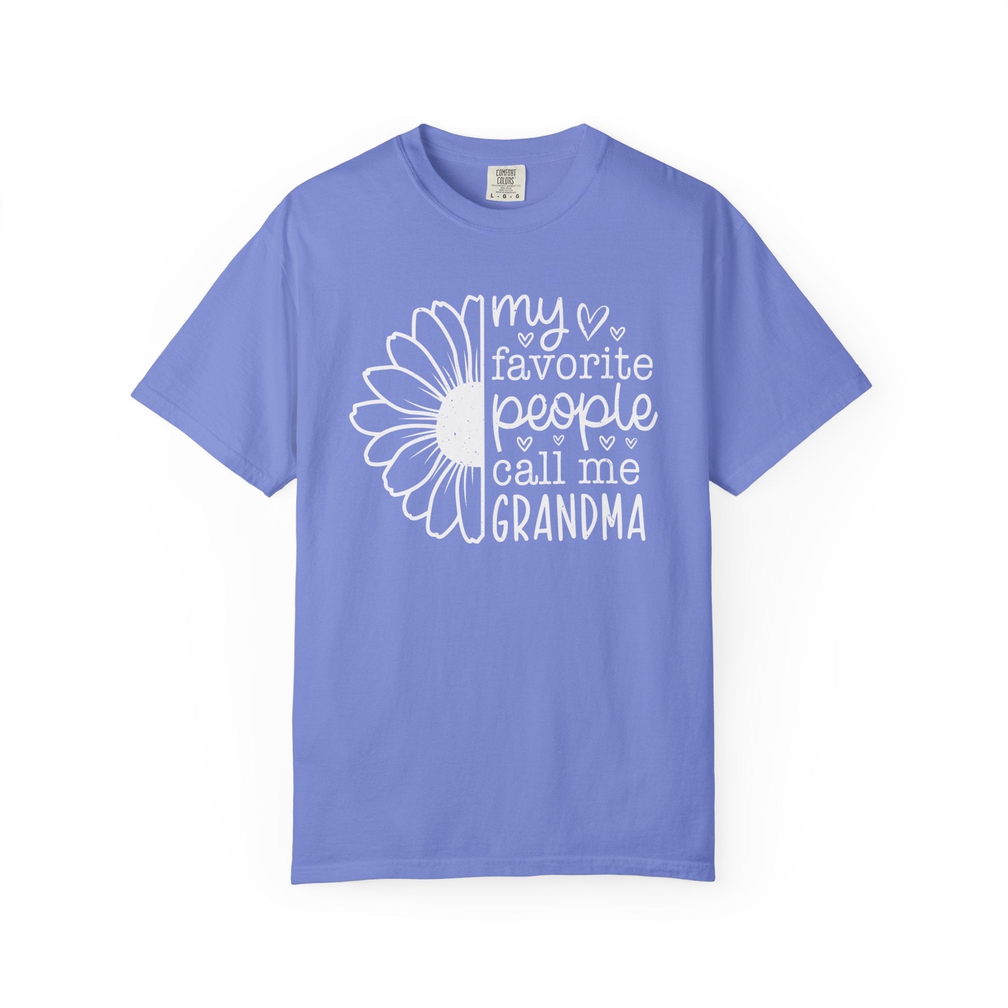 Grandma Graphics T-Shirt - My Favorite People Call Me Grandma | T-Shirt by atgodanddesigns