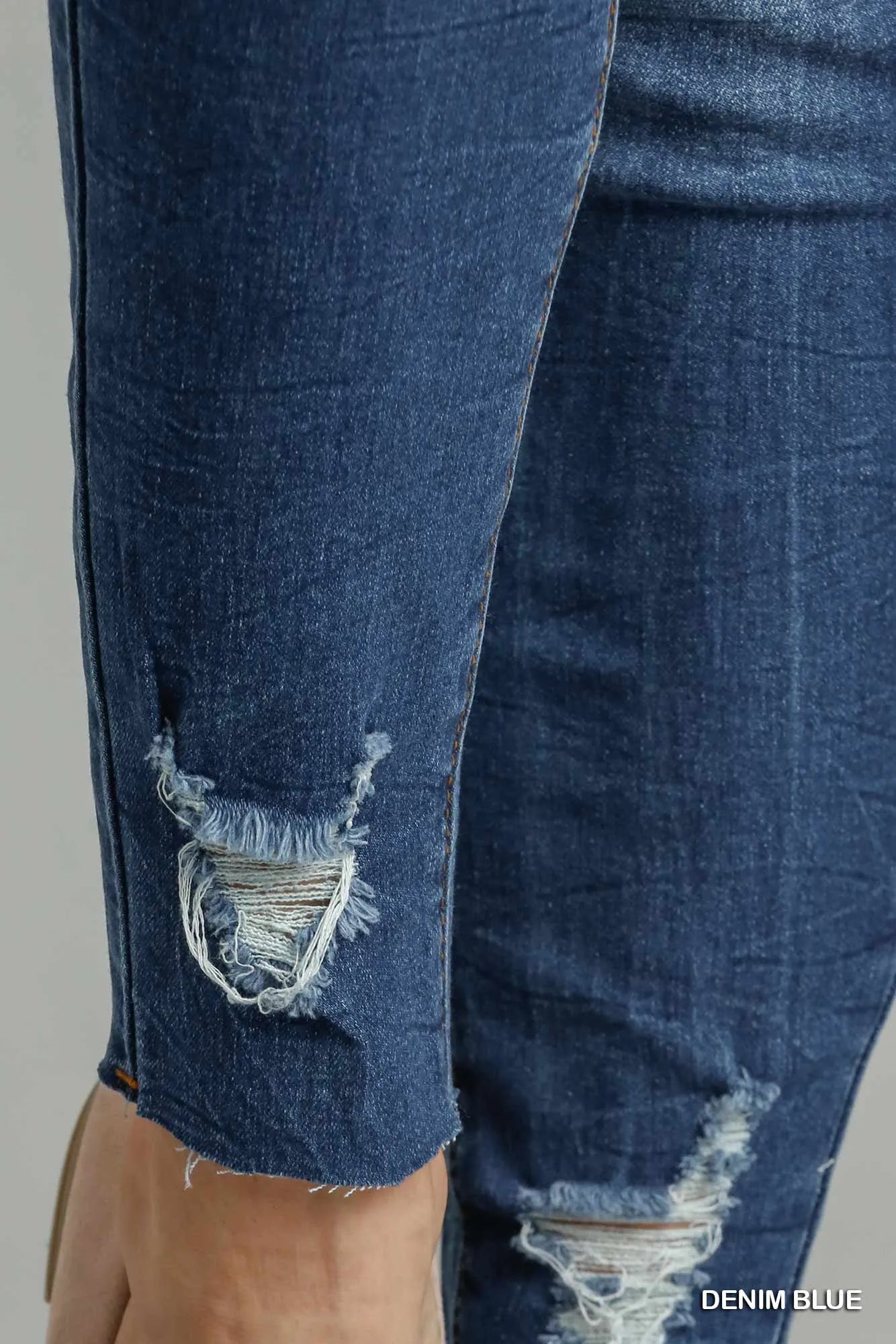 Umgee Distressed Skinny Jeans with Pockets | by atgodanddesigns